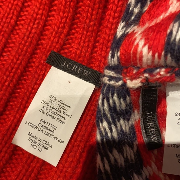 J. Crew knit Tuque & Scarf Set -Unisex - Picture 12 of 13